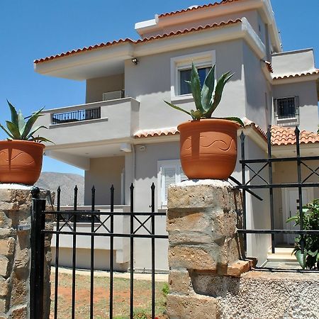 Angelina'S Home Palaia Fokaia Exterior photo