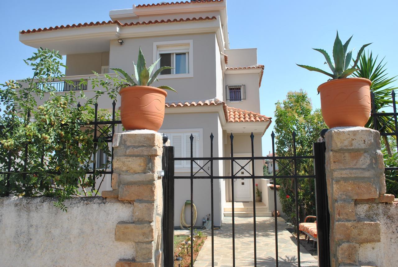 Angelina'S Home Palaia Fokaia Exterior photo